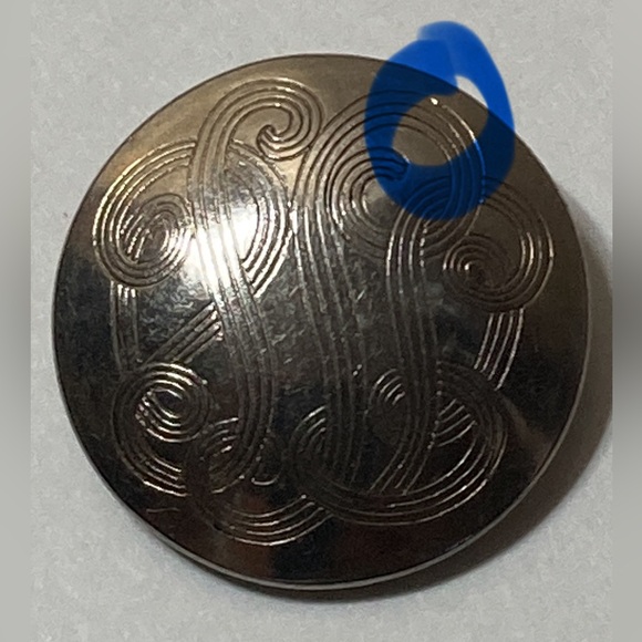 LOT OF 4 VINTAGE SILVER TONE CLIP ON EARRINGS - Picture 16 of 16